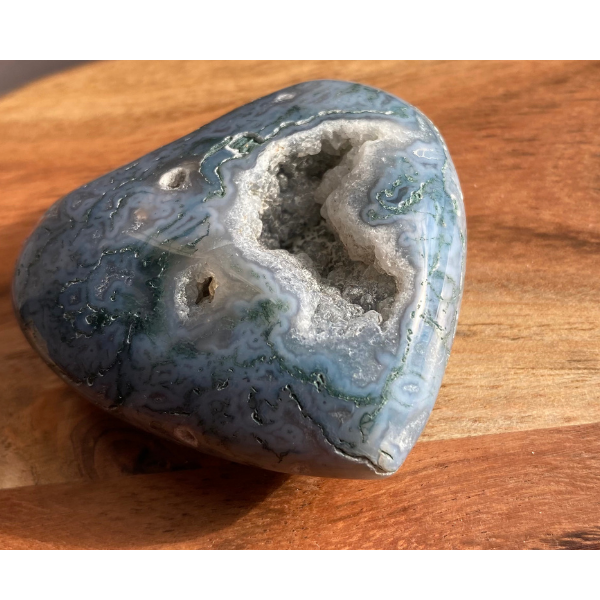 Blue store moss agate